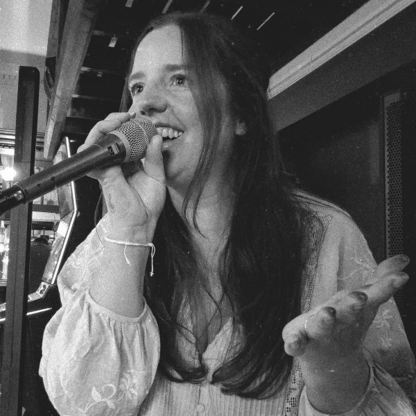 Natalie Hayes, Daffodil Live Music