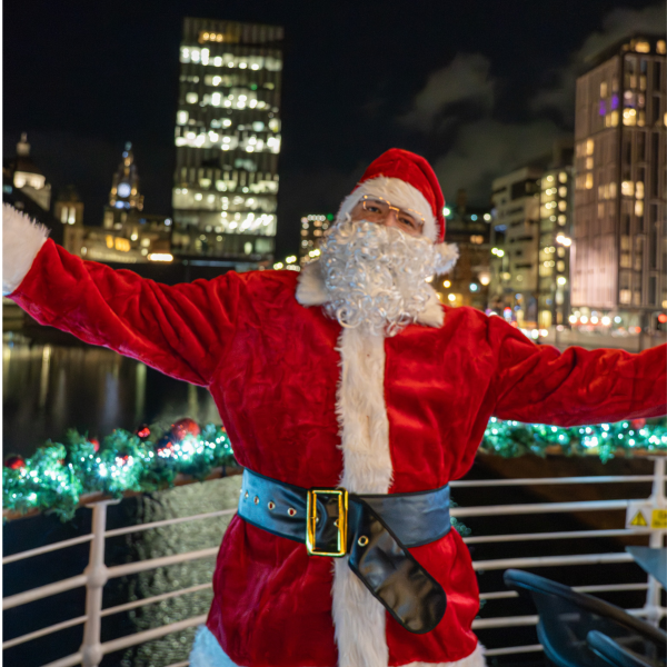 SUNDAY ROAST WITH SANTA